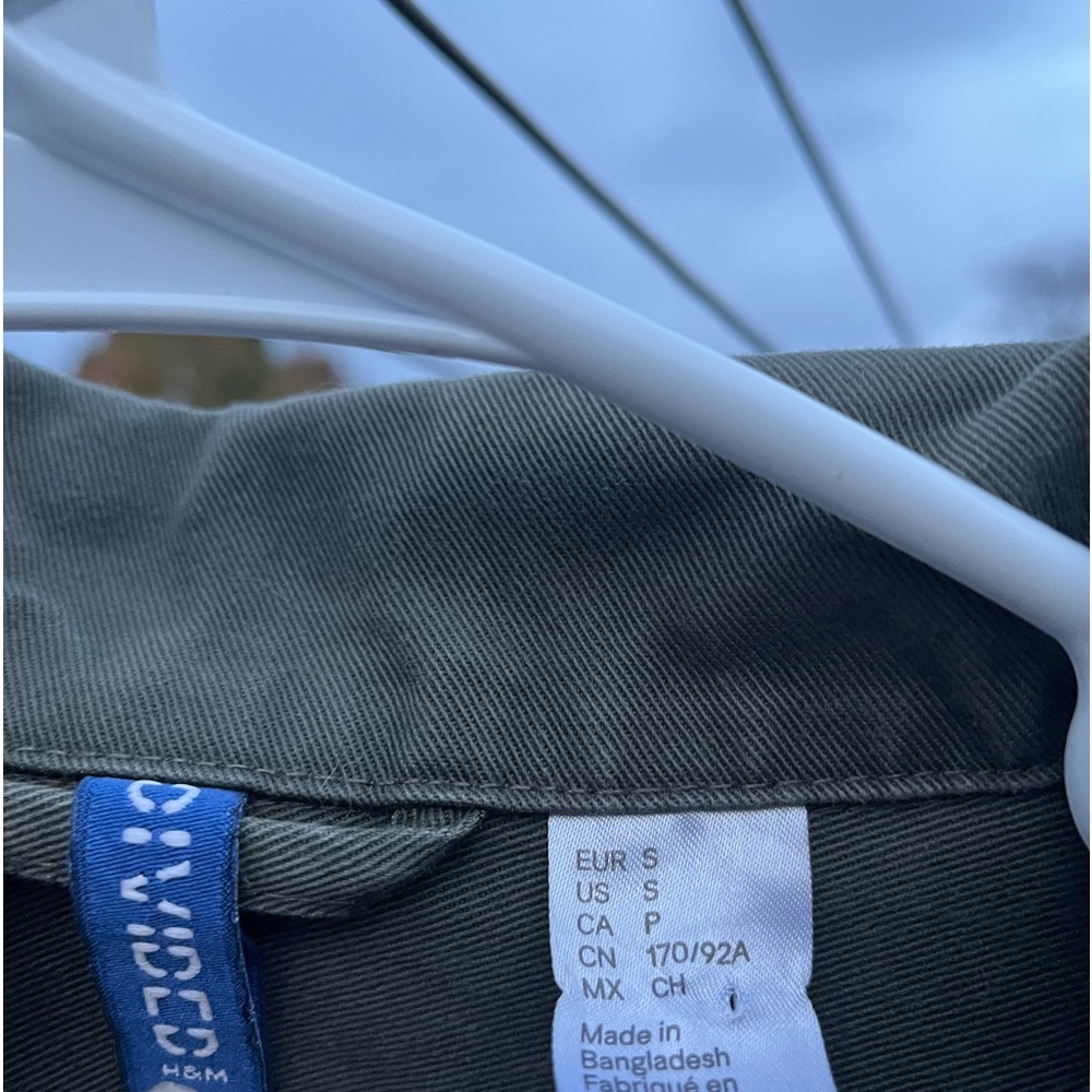 H&M ⭐️Army green denim jacket - Picture 4 of 6